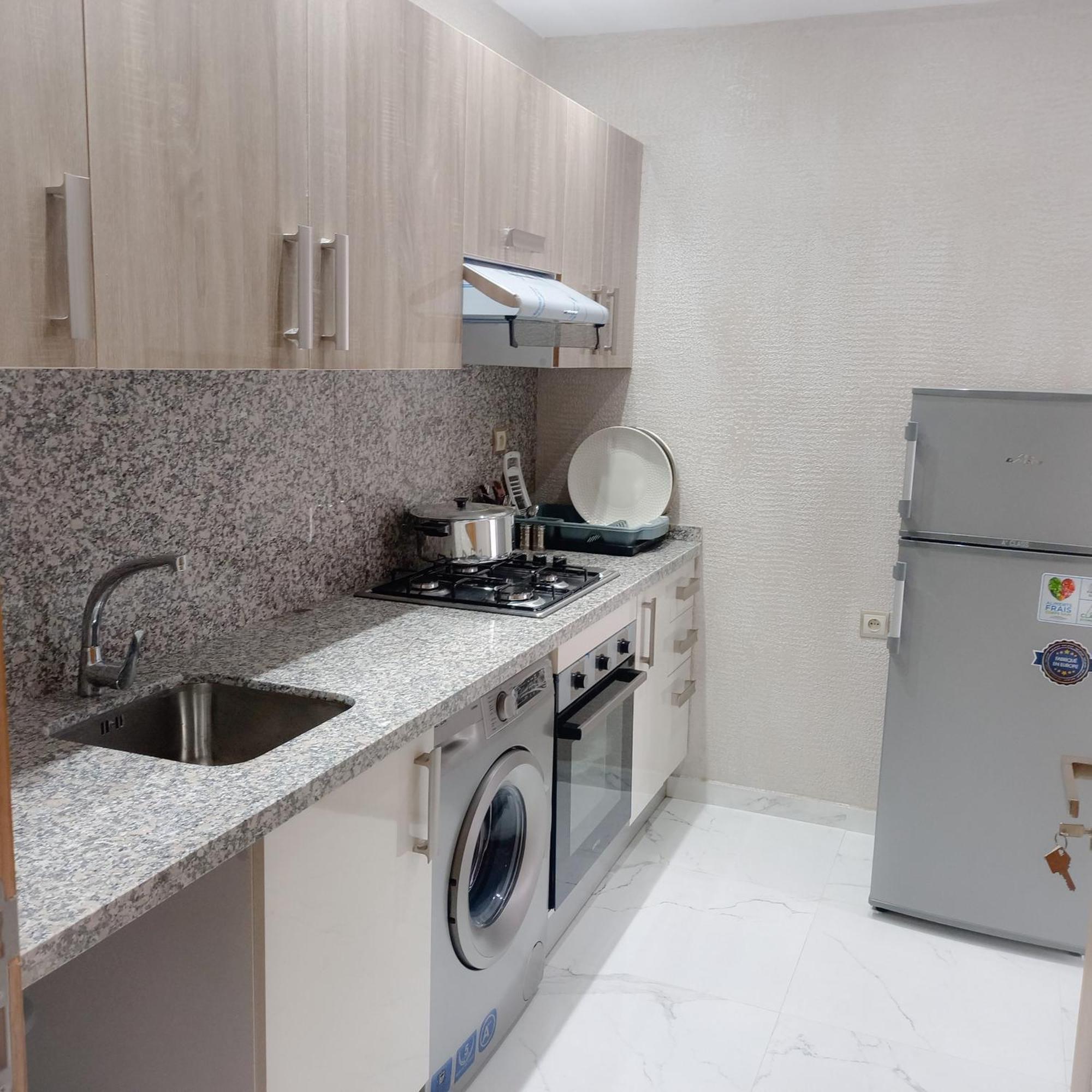 Super Totalement Neuf Et Climatise A Cote Du Centre Commercial Marjane N2 *